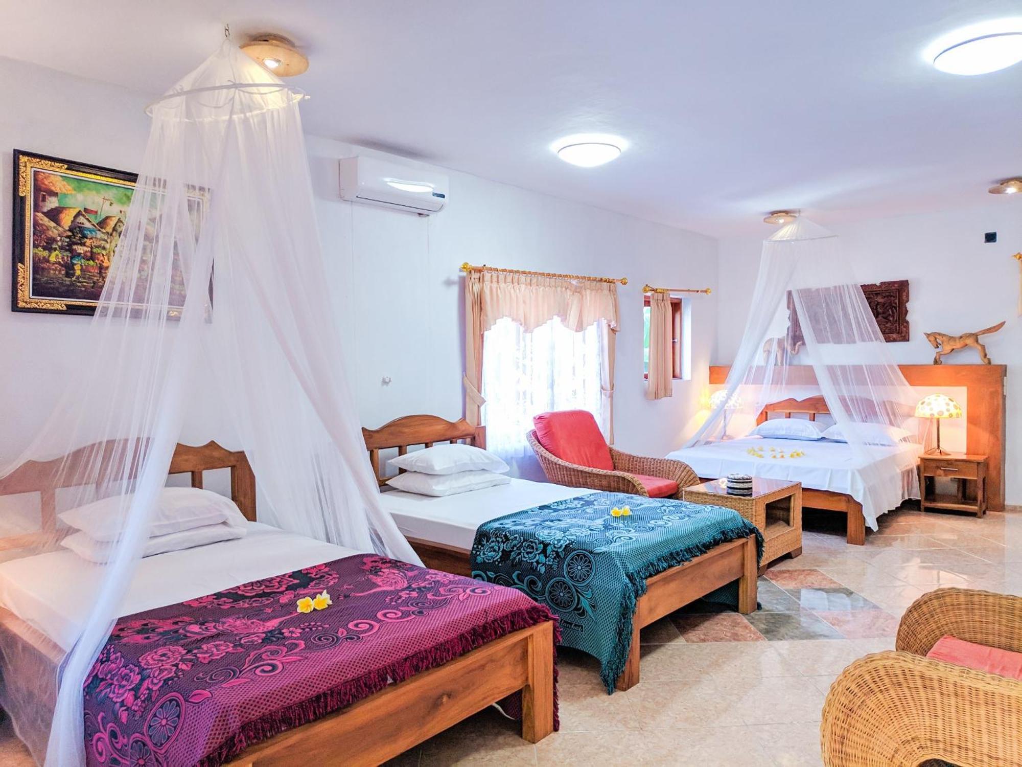 Hotel Deutsches-Eck Rikesti Lovina Exteriér fotografie