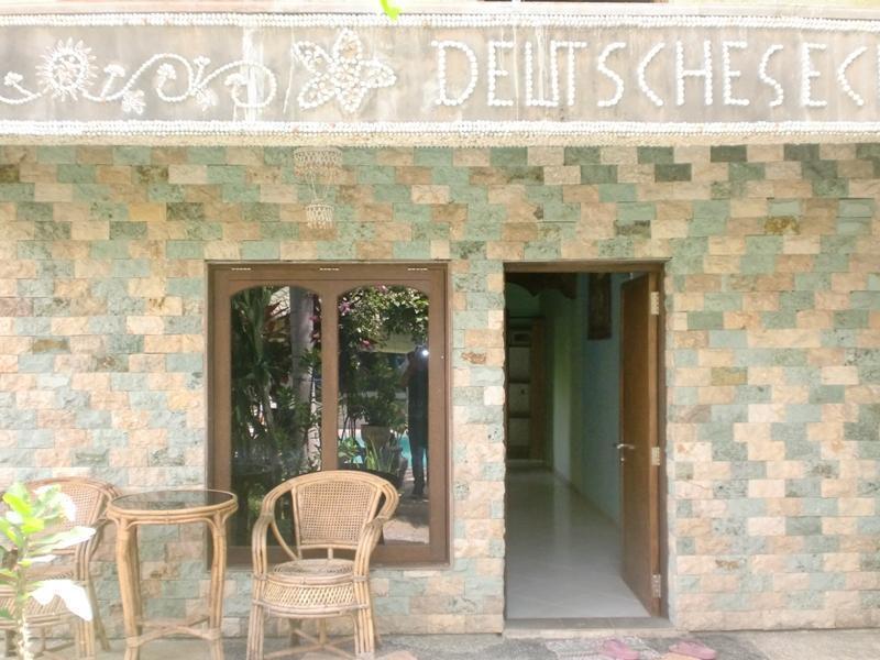 Hotel Deutsches-Eck Rikesti Lovina Exteriér fotografie